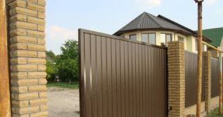Купить откатные ворота из профнастила Улан-Удэ, цена от 1739 руб.